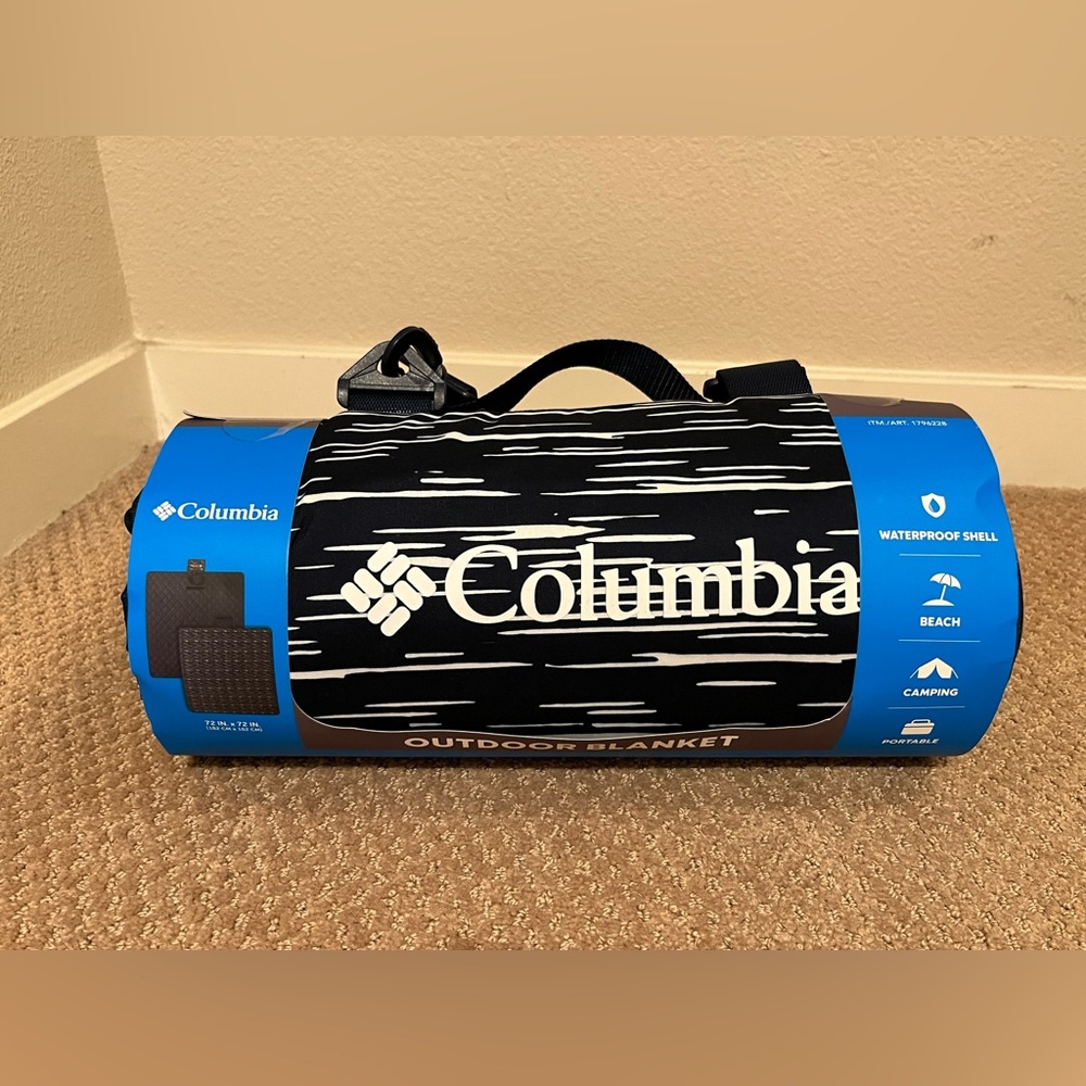 72 X 72 Columbia Outdoor Blanket Mat Waterproof Camp Festival Stadium Beach New
